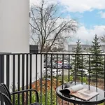 Appartement Stylish In With Balcony By Renters *