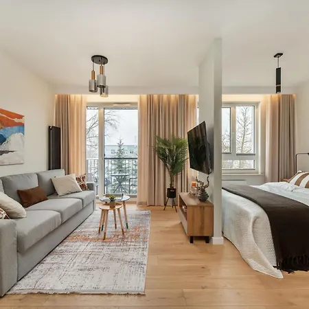 Stylish In With Balcony By Renters Ожарув-Мазовецький